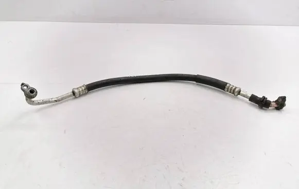 Air conditioning (A/C) pipe/hose