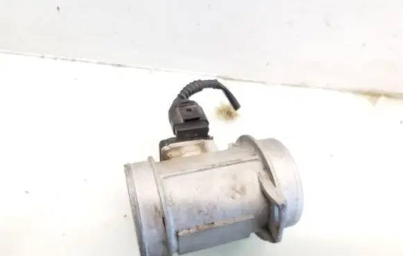 Audi A4 S4 B6 8E 8H Mass air flow meter 1J0973705