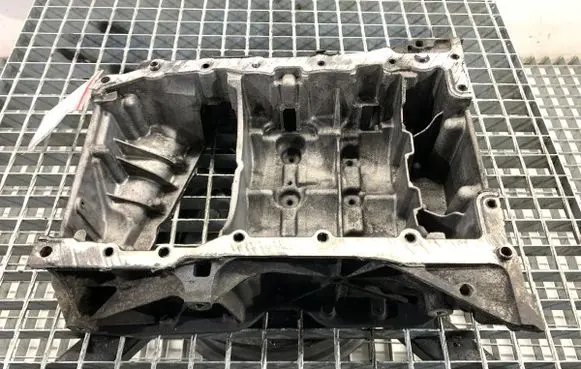 Renault Master III Oil sump 110172951R
