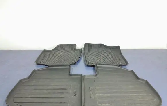 Skoda Rapid (NH) Front floor carpet liner 5JB061551A