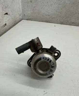 BMW 7 F01 F02 F03 F04 Fuel injection high pressure pump 7595339 0216905