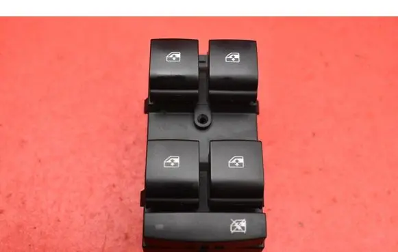 Opel Meriva A Electric window control switch 13305011