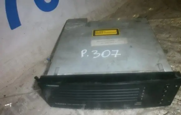 Peugeot 307 CD/DVD changer 7607769050