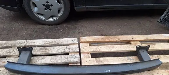 Volkswagen Jetta V Rear bumper cross member 