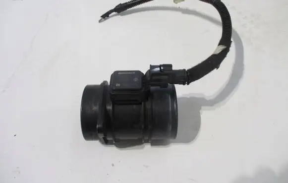 BMW 2 Active Tourer U06 Mass air flow meter 8200G82558C
