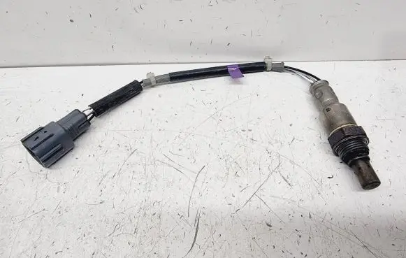 Toyota RAV 4 (XA40) Lambda probe sensor 8946542230