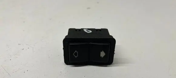 BMW 5 E39 Electric window control switch 8368974