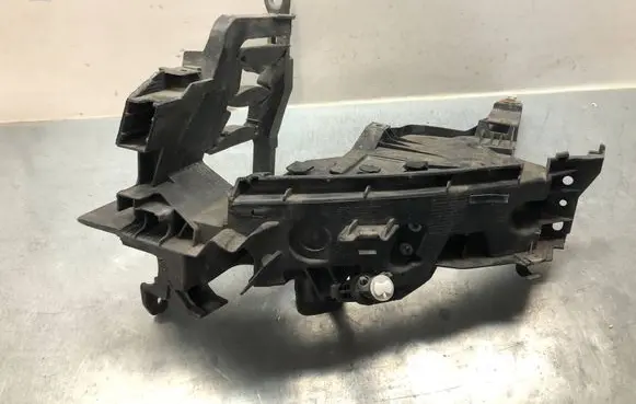 Audi Q5 SQ5 8R Headlight/headlamp mounting bracket 8R0805607B 8R0955101A 8R0941453A