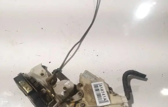 Nissan Almera Tino Rear door lock 82552bm760 0892052-a