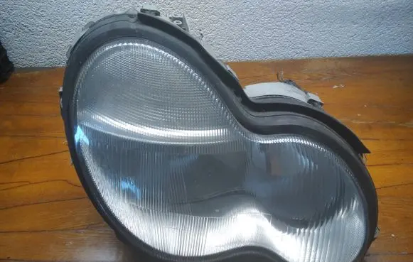 Mercedes-Benz C W203 Headlight/headlamp A2038200861 0301166602 1305219079