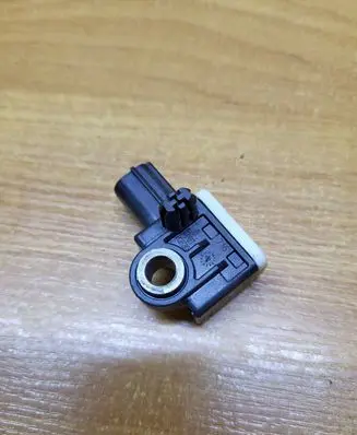 Volvo S60 Airbag deployment crash/impact sensor 8V4T14B006AA BBM457K1X C83HAK3239