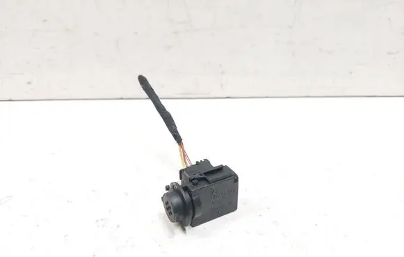 Mercedes-Benz R W251 Air quality sensor 1698300272 982385