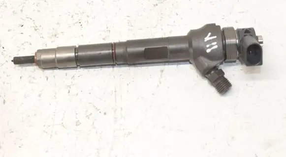 Fuel injector