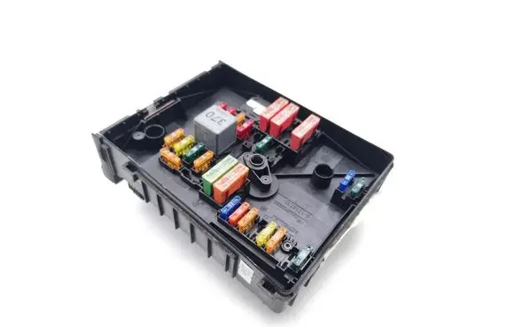 Seat Leon (1P) Fuse module 1K0937125D
