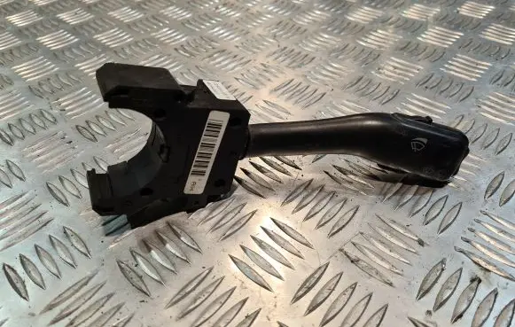 Volkswagen Golf IV Wiper speed switch 4B0953503H