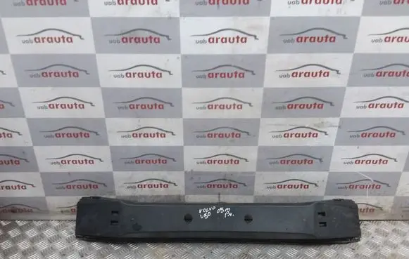 Volvo V50 Front bumper mounting bracket 30655876