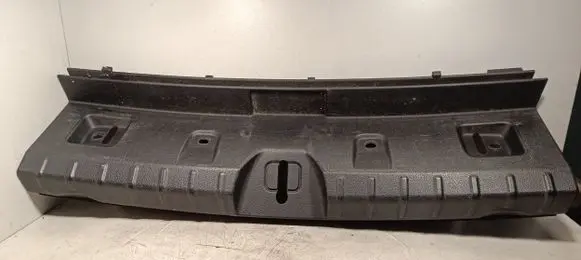 Trunk/boot sill cover protection