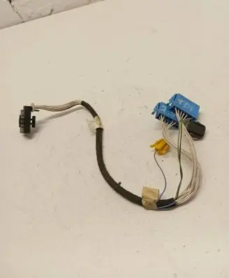 Volkswagen Transporter - Caravelle T4 Ignition lock contact 701051AG 003992J