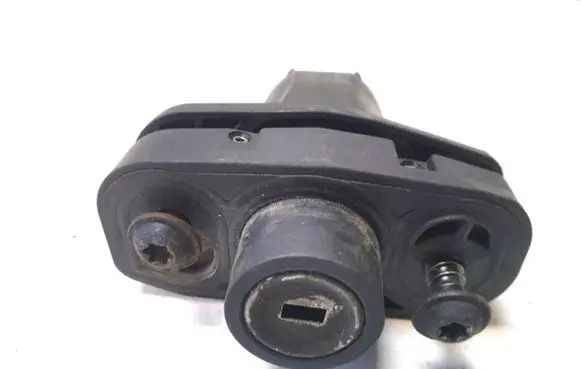 Mercedes-Benz S W221 Tailgate exterior lock A2217500061