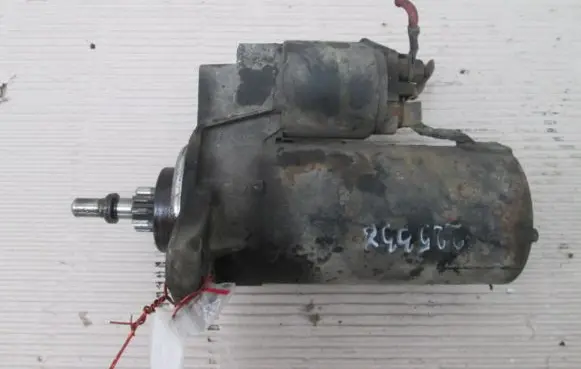 Volkswagen Jetta II Starter motor
