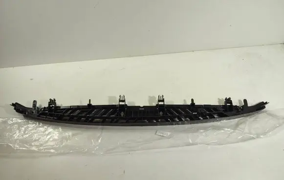 Porsche Cayenne (9Y0 9Y3) Front bumper mounting bracket 9Y0805241B