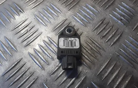 Toyota Corolla E120 E130 Airbag deployment crash/impact sensor 8917302030
