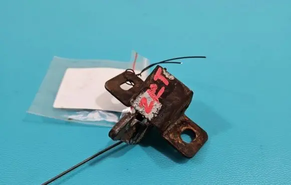 Peugeot 305 Tailgate/trunk/boot lock/catch/latch IMPRK1393640