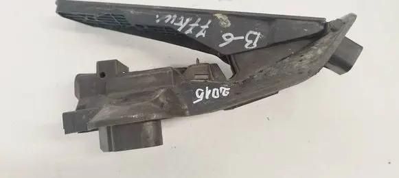 Volkswagen Golf V Accelerator throttle pedal 1K2721503M