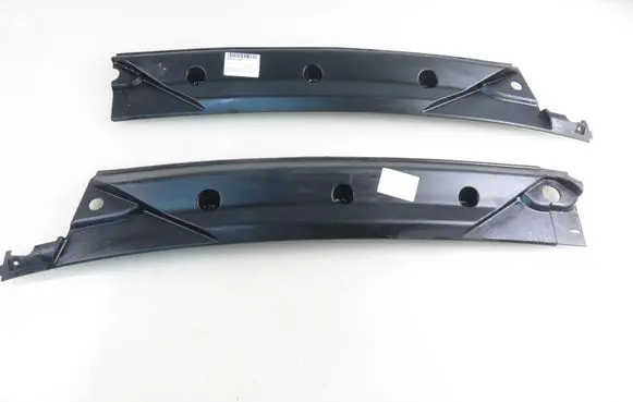 Iveco Daily 6th gen Wiper trim 5801951075 5801951120