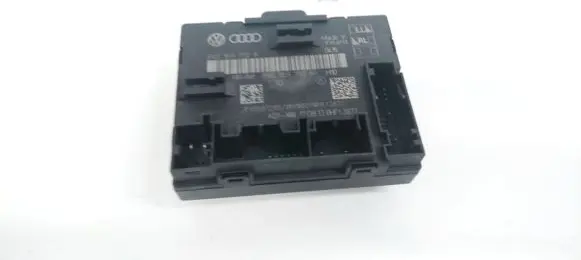 Audi A1 Door control unit/module 8X0959792K P10097265