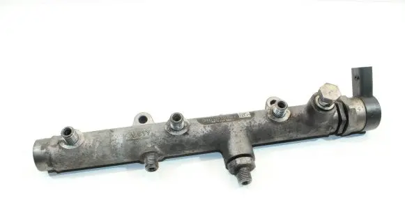 Volkswagen Phaeton Fuel main line pipe 059130090S 057130764E