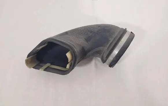 Renault Laguna III Air intake hose/pipe 060516A