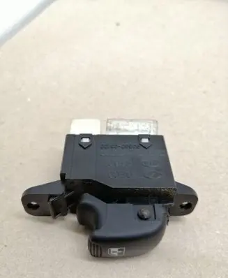 Hyundai Santa Fe Electric window control switch 935753C010 9358026100