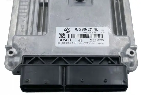 Volkswagen PASSAT B6 Engine control unit/module 03G906021NK