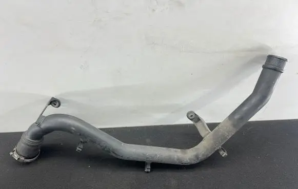 Audi Q7 4L Intercooler hose/pipe 7L6145795S