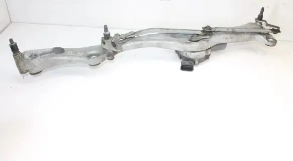 BMW 7 E65 E66 Front wiper linkage and motor 7174969