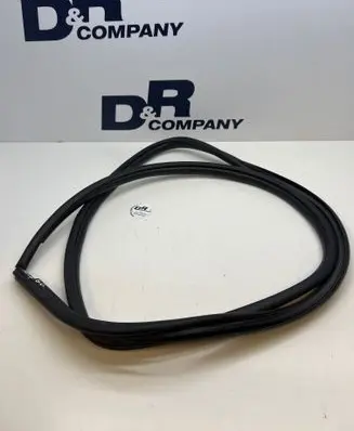 Toyota RAV 4 (XA50) Rubber seal rear door