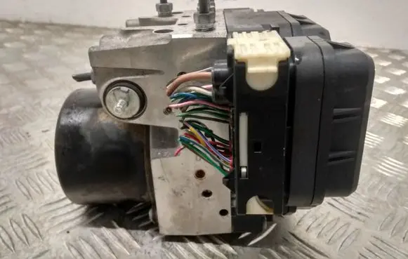 Lexus IS 220D-250-350 ABS Pump 4454053041 05H516084 1338008400