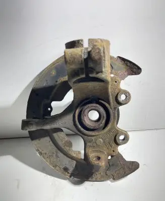 Volvo C30 Front wheel hub 3M513K171