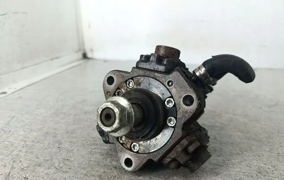 Saab 9-3 Ver2 Fuel injection high pressure pump 