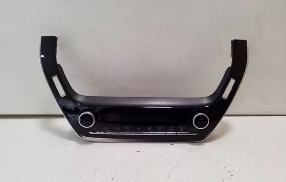 Toyota Corolla E210 E21 Climate control unit 5590002E40