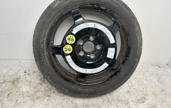 Mercedes-Benz CLS C218 X218 R18 spare wheel A2124013302