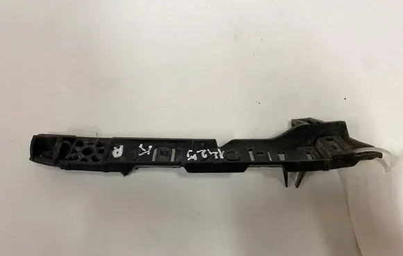 Citroen C3 Rear bumper mounting bracket