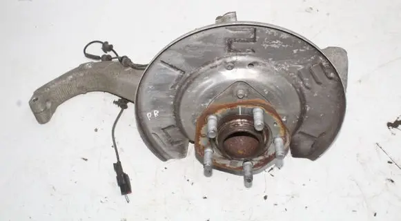 Tesla Model 3 Front wheel hub