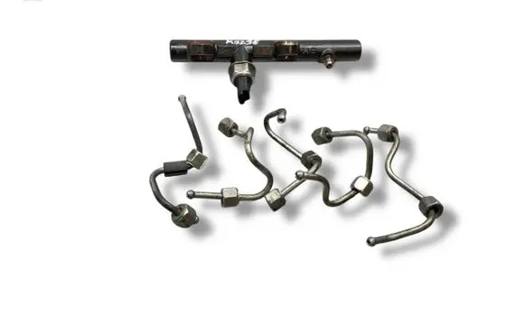 Nissan Pulsar Fuel main line pipe H8201225030 175213876R
