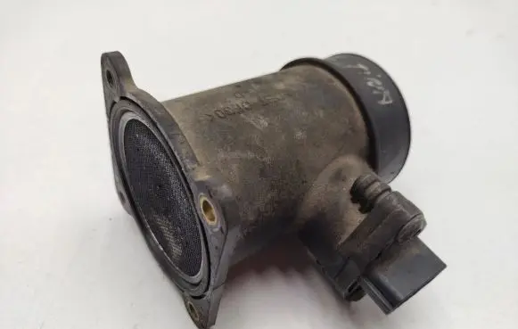 Nissan Almera Tino Mass air flow meter 226807J600