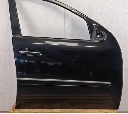 Mercedes-Benz GL X164 Front door