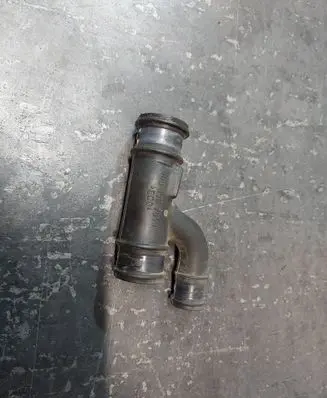 Audi A4 S4 B6 8E 8H Vacuum line/pipe/hose 058133784P