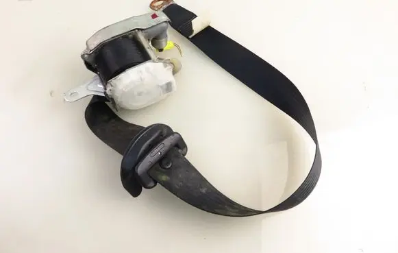 Citroen C1 Front seatbelt 7P1170P