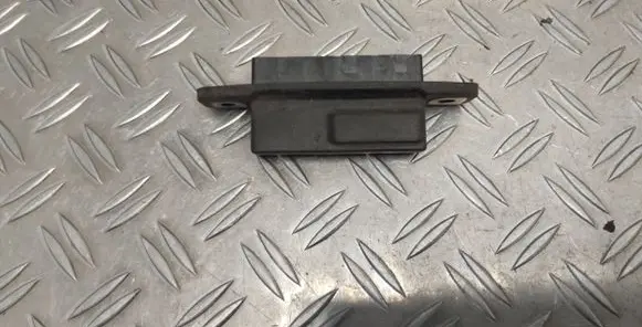 Tailgate opening switch